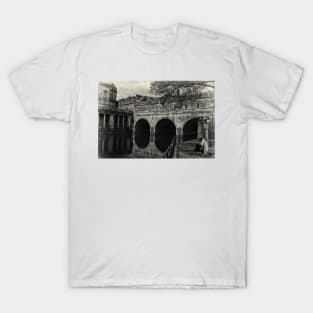 Artist by the Poultney Bridge Bath T-Shirt